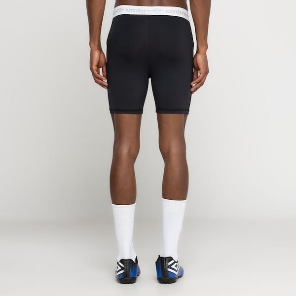 Vista 2 Bermuda Térmica Umbro TWR Diamond New - Masculina Umbro PRETO