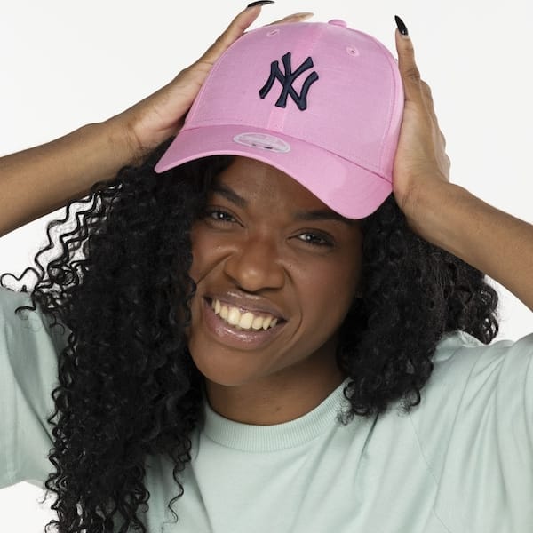 Vista 2 Boné New York Yankees New Era Aba Curva 940 Snapback new era ROSA