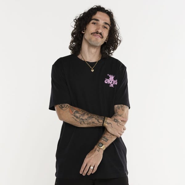 Vista 2 Camiseta HUF Manga Curta Paid in Full SS HUF PRETO