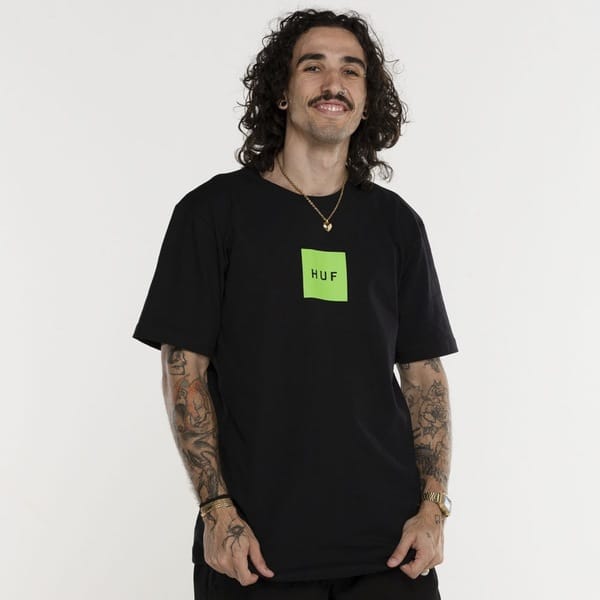 Vista 2 Camiseta HUF Manga Curta Set Box SS HUF PRETO