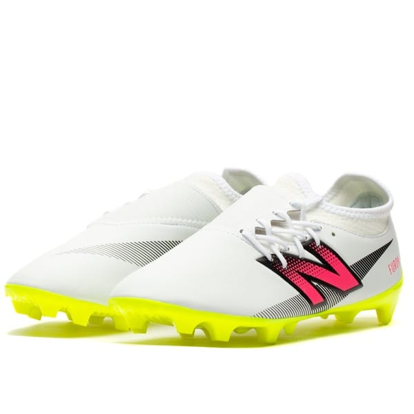 Vista 2 Chuteira de Campo New Balance Furon Dispatch Adulto New Balance BRANCO/ROSA
