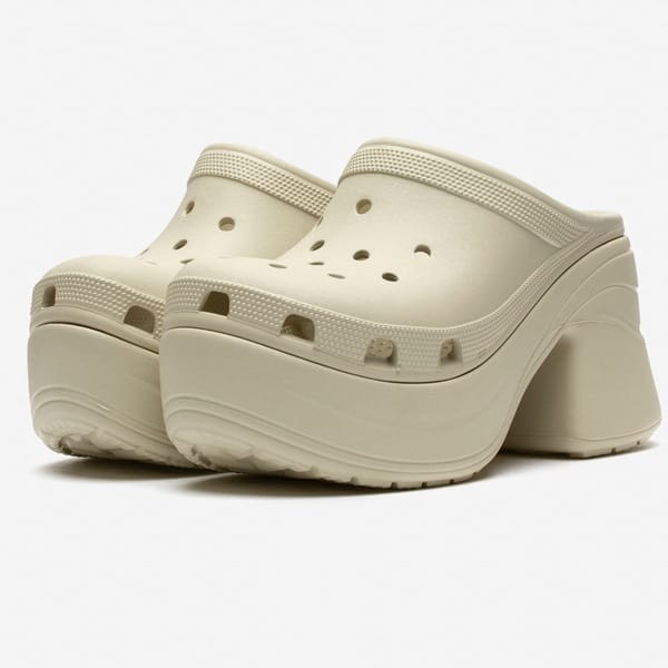 Vista 2 Sandália Crocs Siren Clog Crocs BEGE