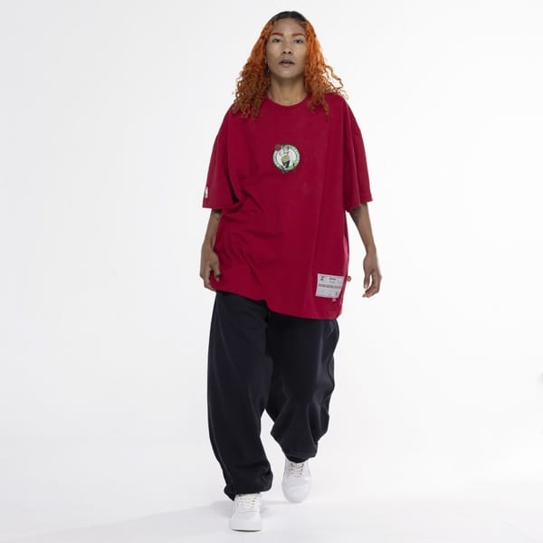 Vista 2 Camiseta do Boston Celtics Approve NBA Bear Manga Curta Approve VINHO