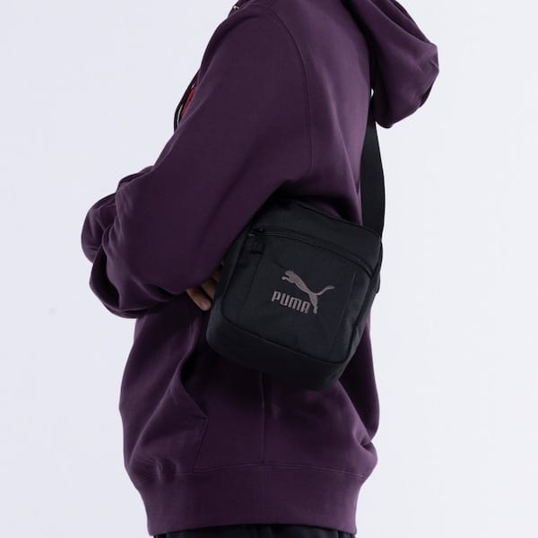 Vista 2 Bolsa Puma Classics Archive Compact Port Puma PRETO