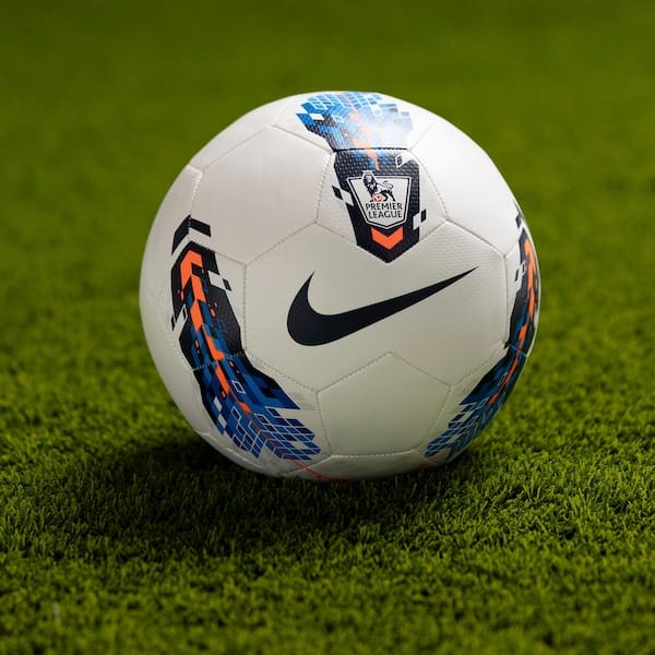 Vista 2 Bola de Futebol Nike Heritage Seitiro Nike BRANCO/AZUL