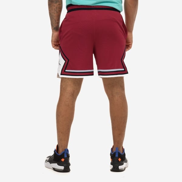 Vista 2 Bermuda Jordan Nike Masculina Dri-fit Sport Diamond Nike VERMELHO/PRETO