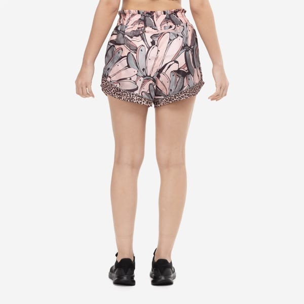 Vista 2 Short Farm Nylon Brasil Banana Vivo Refletivo Feminino FARM ROSA CLA/CINZA CLA