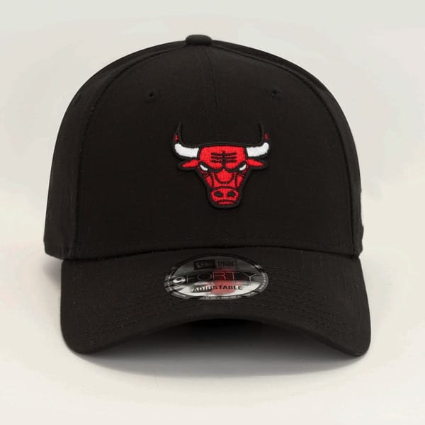 Vista 2 Boné Aba Curva do Chicago Bulls NBA New Era Basic Snapback Adulto NBA PRETO