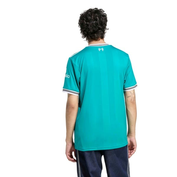 Vista 2 Camisa Liverpool III 25/26 Torcedor adidas Masculina Adidas VERDE