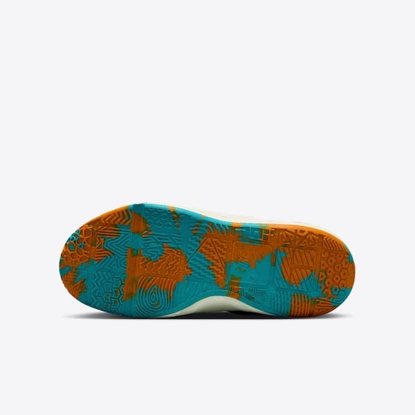 Vista 2 Tênis Juvenil Nike Team Hustle D12 Nike VERMELHO/PRETO