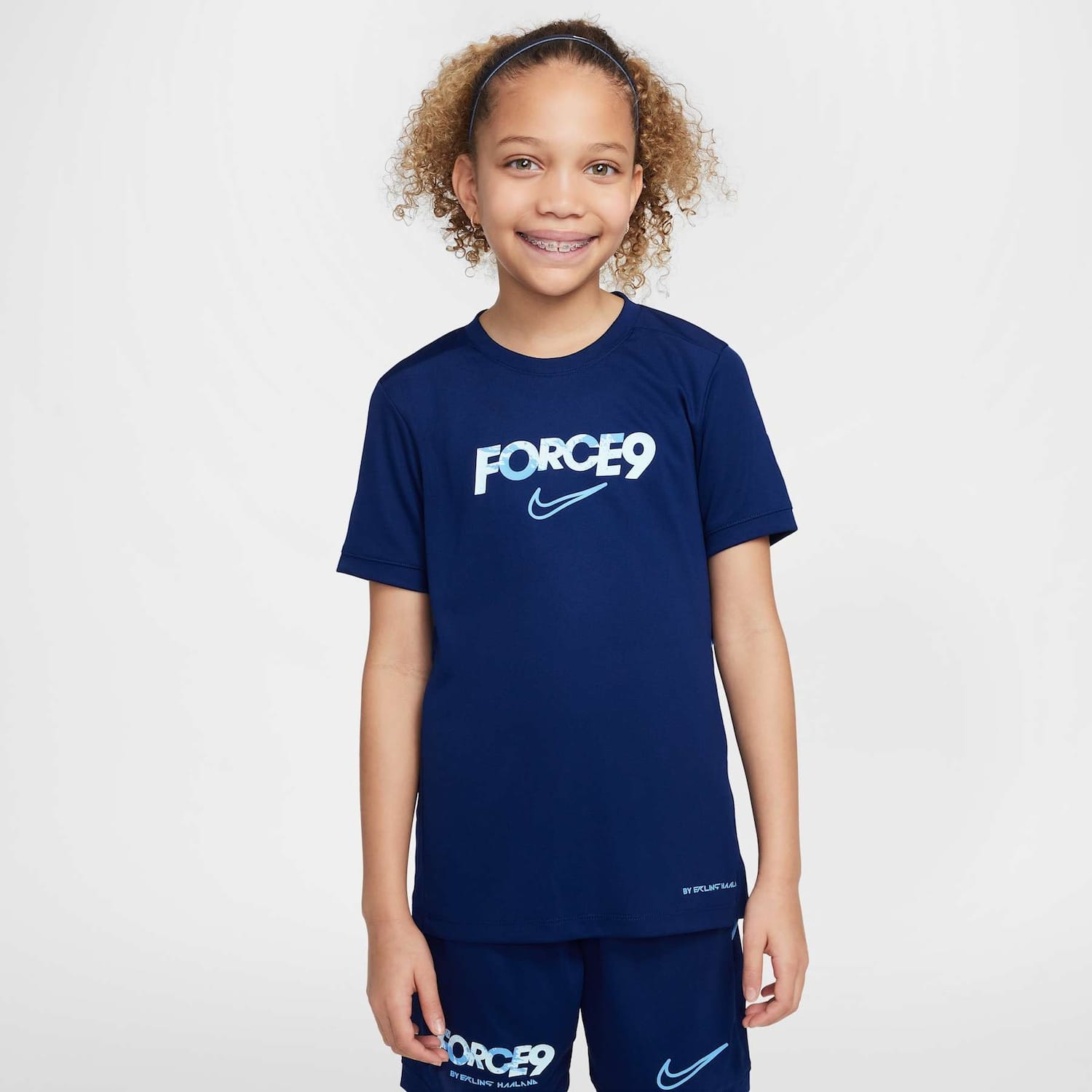 Camiseta Nike Dri-FIT Erling Haaland Academy Infantil