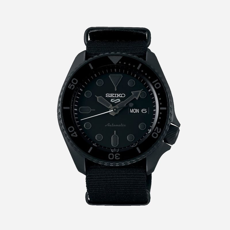 Vista principal Relógio Seiko Masculino em Tecido Preto Seiko