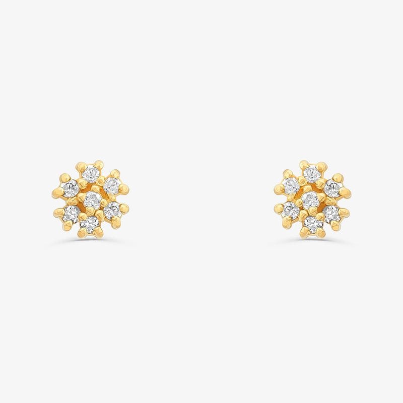 Brinco Infantil Flor com 7 pontos de Diamantes em Ouro Amarelo 18k