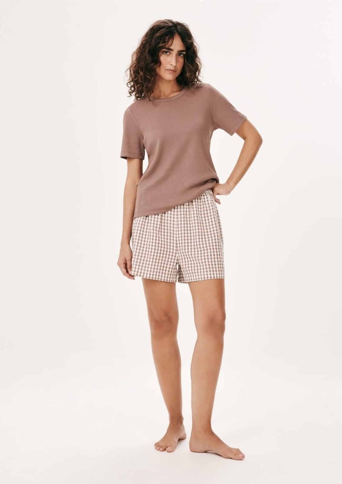 Vista principal Shorts Feminino 1880 Textura Anarruga Hering HERING INTIMATES marrom