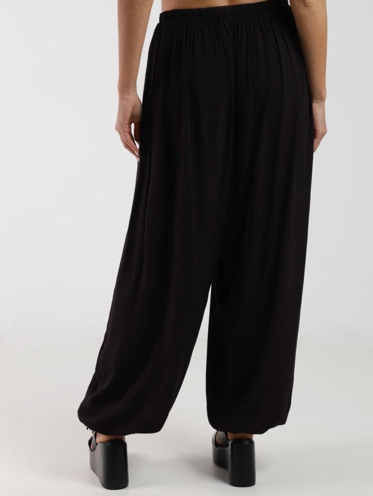 Vista 2 Calça Harem Autentique Feminina PRETO Autentique unico