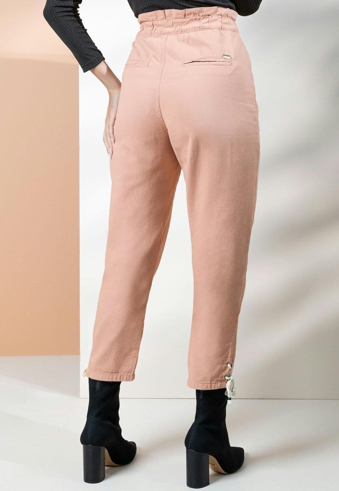 Vista 2 Calça Cigarrete Clochard Quintess rosa