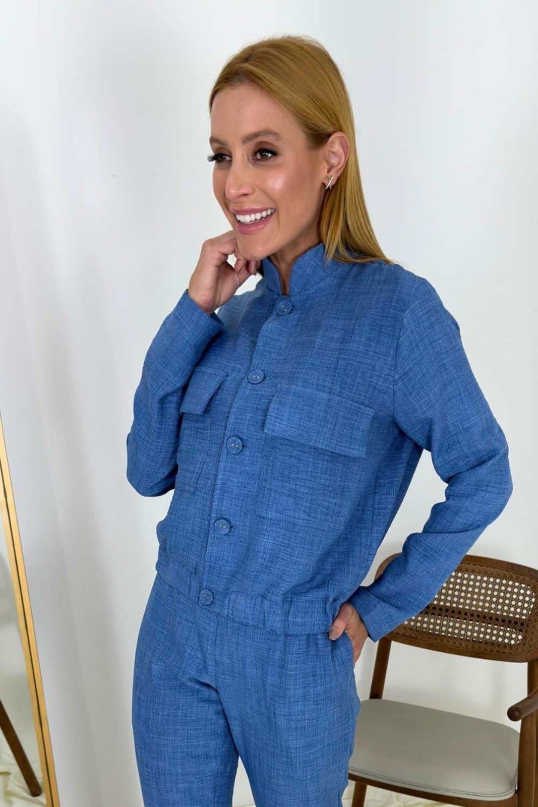 Vista principal Jaqueta Vanibele Crepe Vanibele marrom