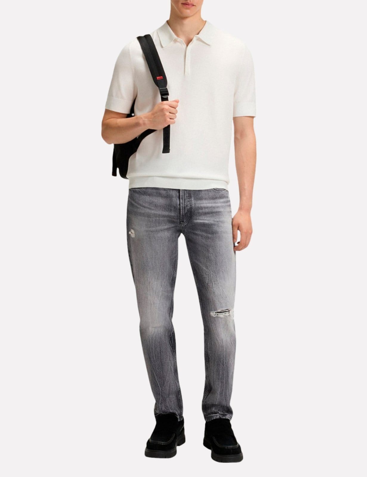 Vista 2 Calça Hugo Boss Masculina Jeans Tapered 634 Destroyed Hugo Boss cinza