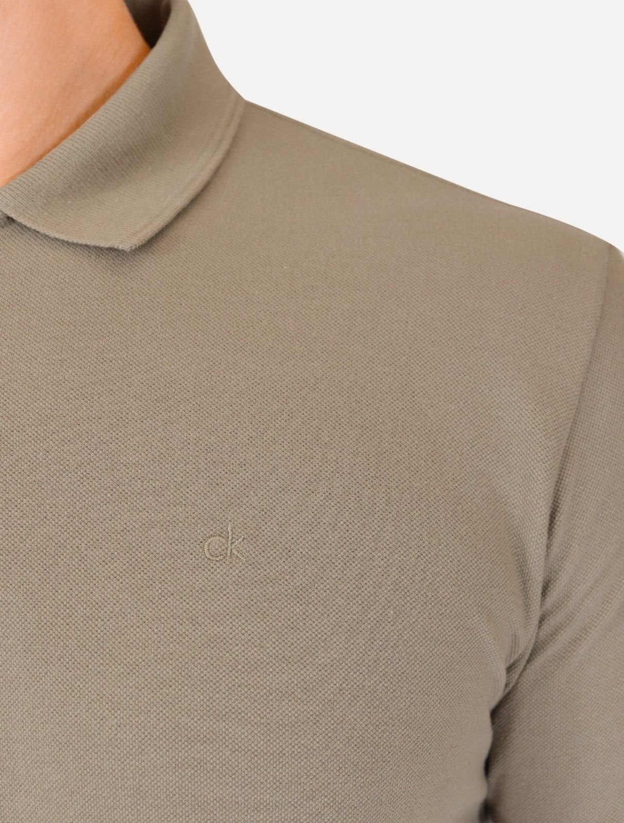 Vista 2 Polo Calvin Klein Masculina Piquet Slim Half Zip Médio Calvin Klein cáqui