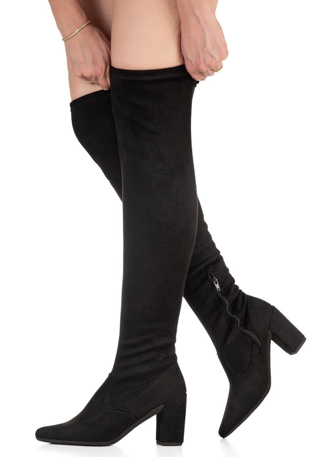 Vista 2 Bota GigiL Cano Alto Over The Knee Bico Fino Salto Camurça Stretch Gigil preto