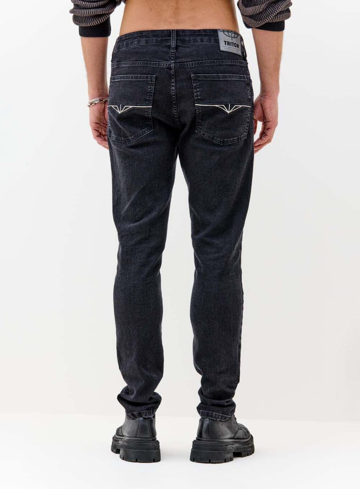 Vista 2 Calça Jeans Jonas Triton Indigo Preto Triton preto indigo