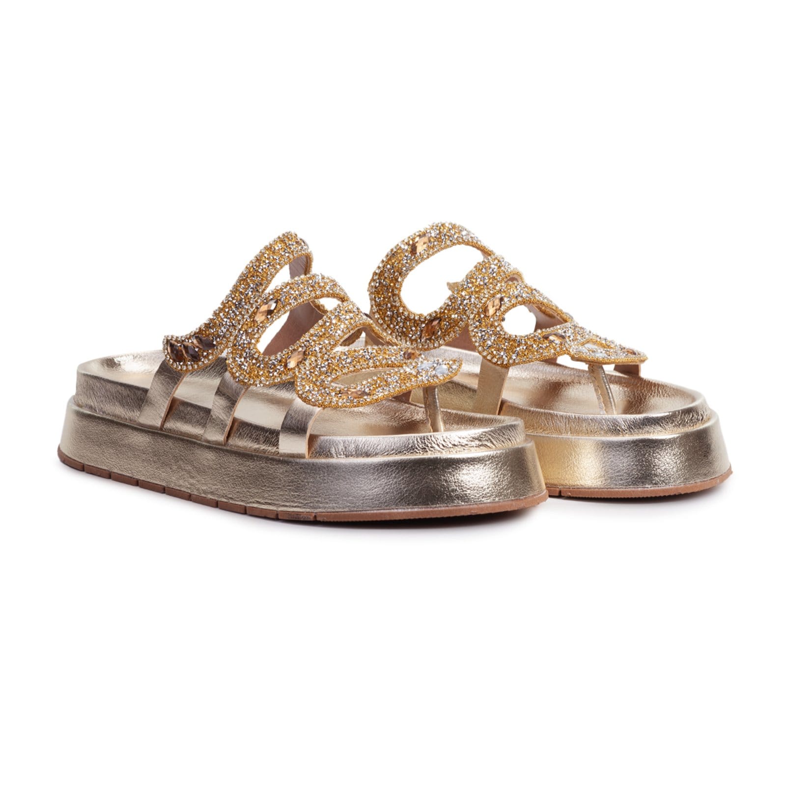 Vista principal Sandália Plataforma Flat Nine4 Casual Detalhe Strass Brilhante Cobra Dourada Nine4 dourado