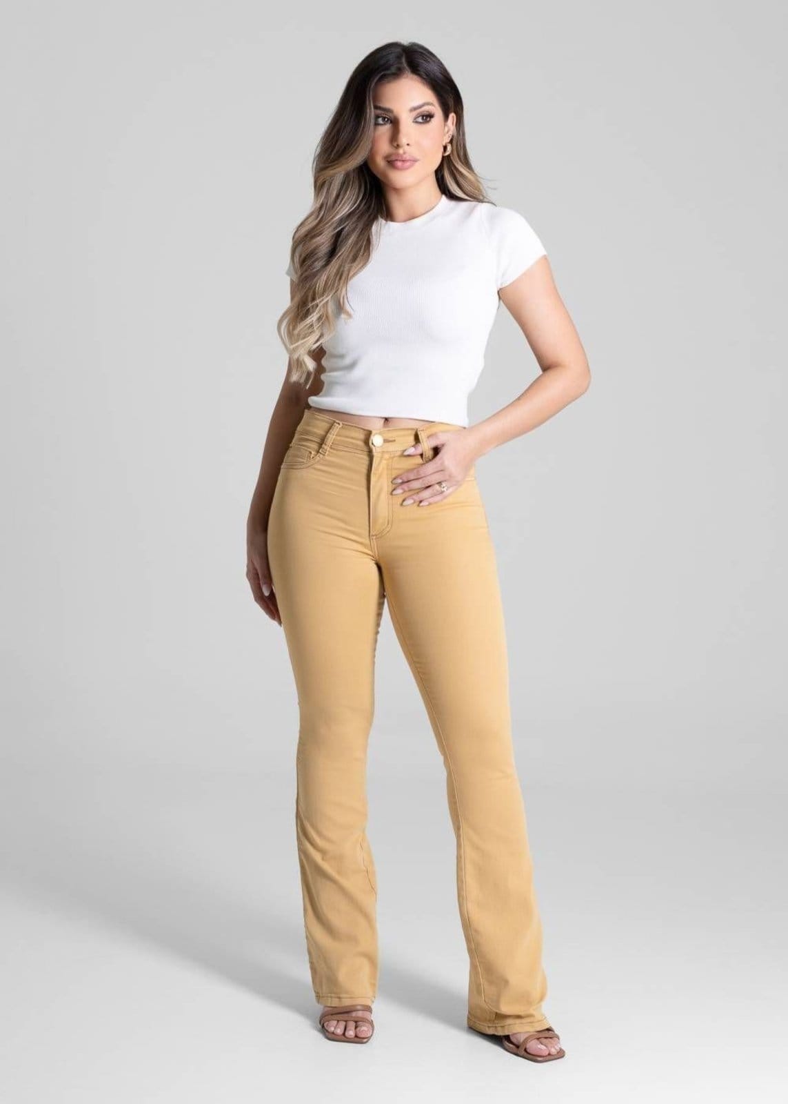 Vista 2 Calça Sarja Sawary Boot Cut - 281809 Sawary amarelo