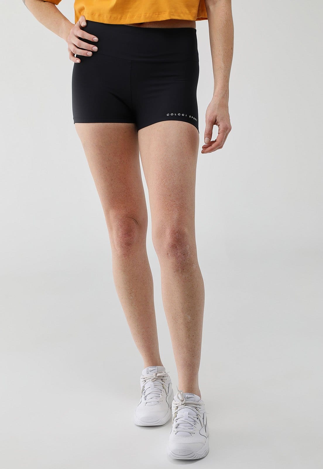 Vista principal Bermuda Feminina Colcci Sport Cintura Alta Preta Colcci Sport preto