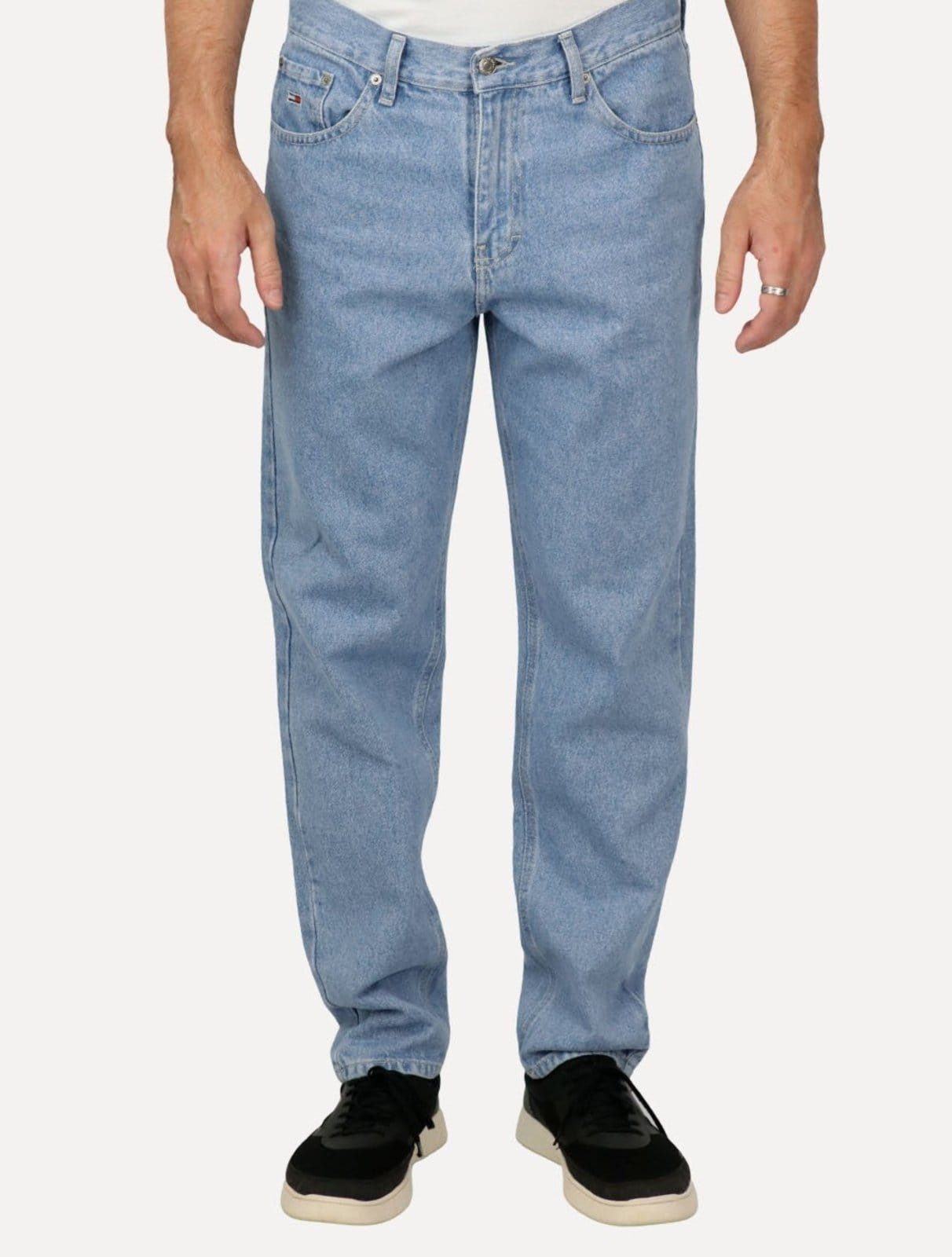Vista principal Calça Tommy Jeans Masculina Relaxed Isaac Tapered Clara Tommy Jeans azul