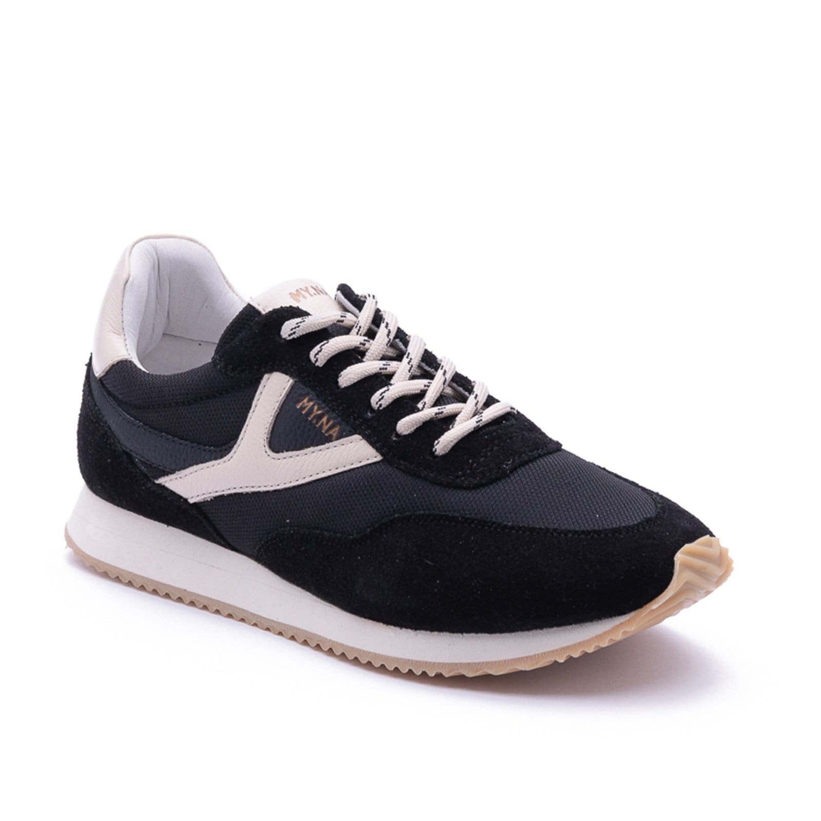 Vista principal Tênis MY.NA Y9 Couro Legítimo Preto com Detalhes em Off White MY.NA preto white