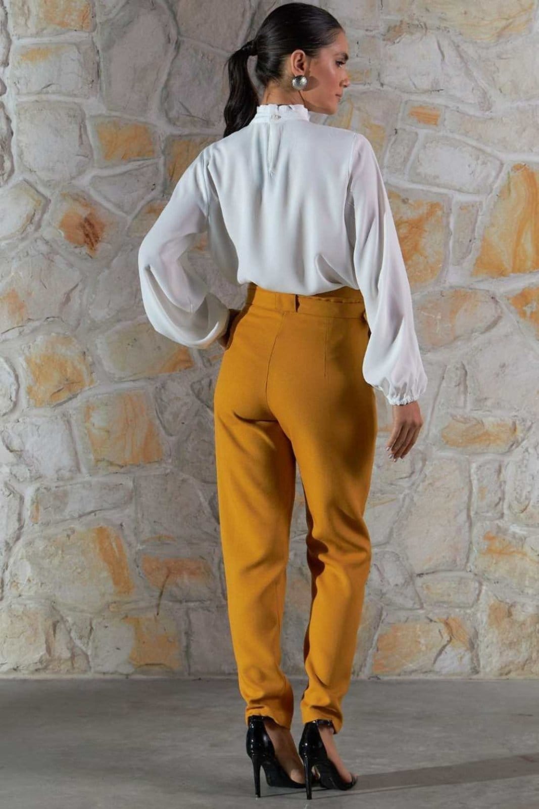 Vista 2 Calça Vanibele Alfaiataria Mostarda Vanibele amarelo