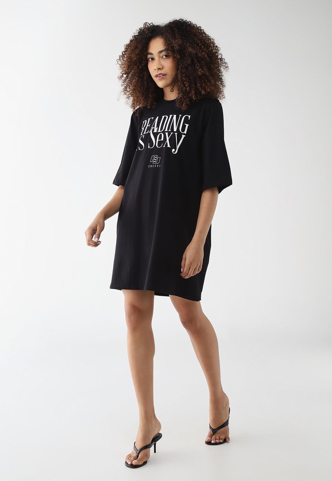 Vista 2 Vestido Feminino Colcci Estampado Reading is Sexy Colcci preto