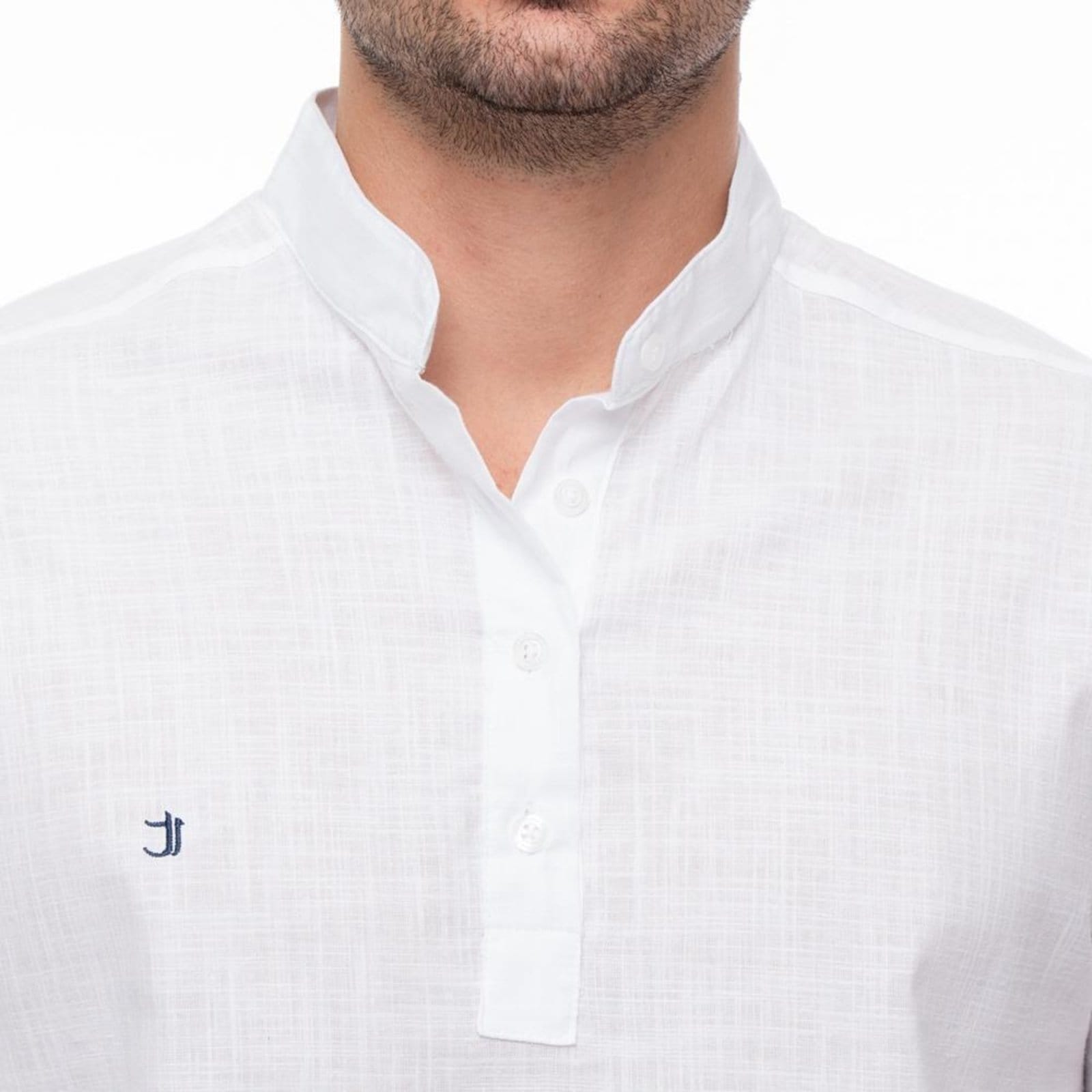 Vista 2 Camisa Social Bata Masculina Gola Padre Moderna Linho Casual Azul Claro Branco TEODORO CAMISARIA branco azul