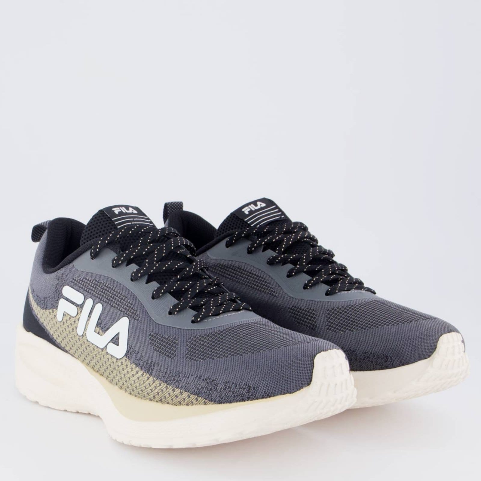 Vista 2 Tênis Fila Effecto 2 e Preto Fila cinza