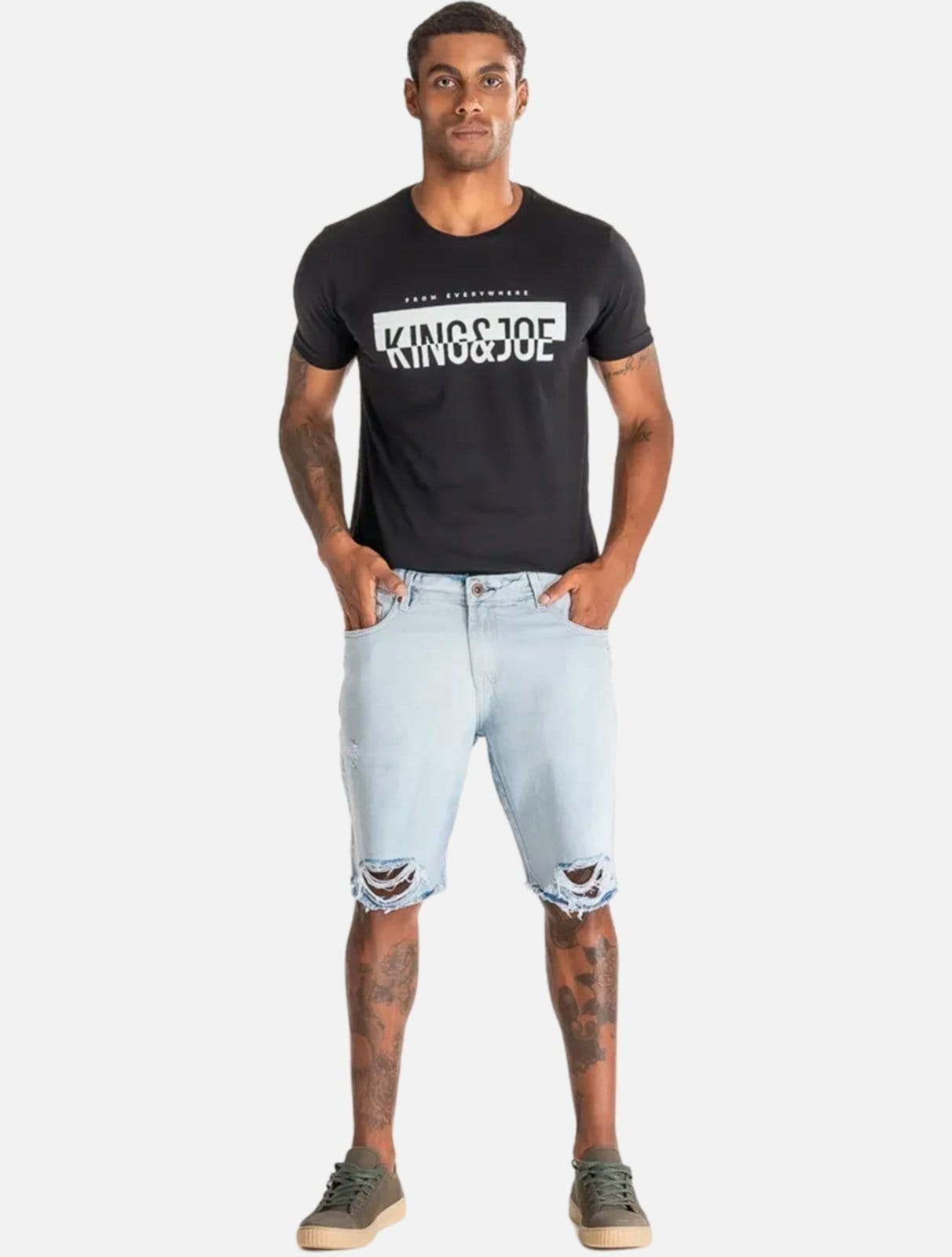 Vista 2 Bermuda King & Joe Regular Jeans Destroyed BM19011 Claro King E Joe azul