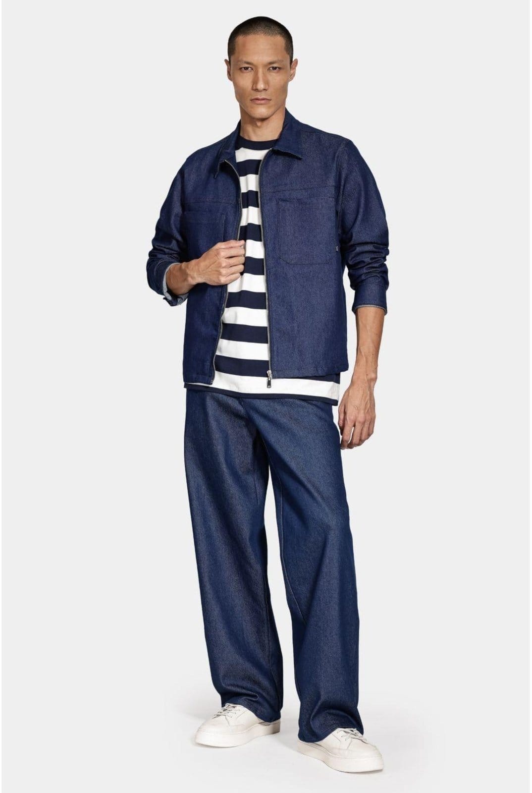 Vista 2 Jaqueta Jeans Aramis Com Zíper e Bolsos Escuro Aramis azul