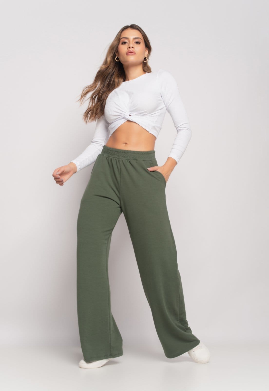 Calça Wide Leg Com Bolso Moletinho Salvatore