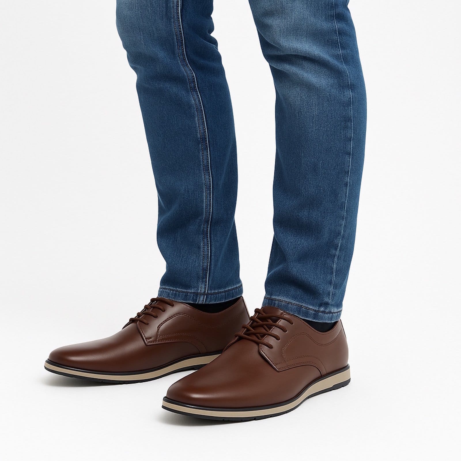 Vista 2 Kit 2 Sapato Oxford Social Casual Moderno Masculino Confortável Bia Ramos marrom/preto