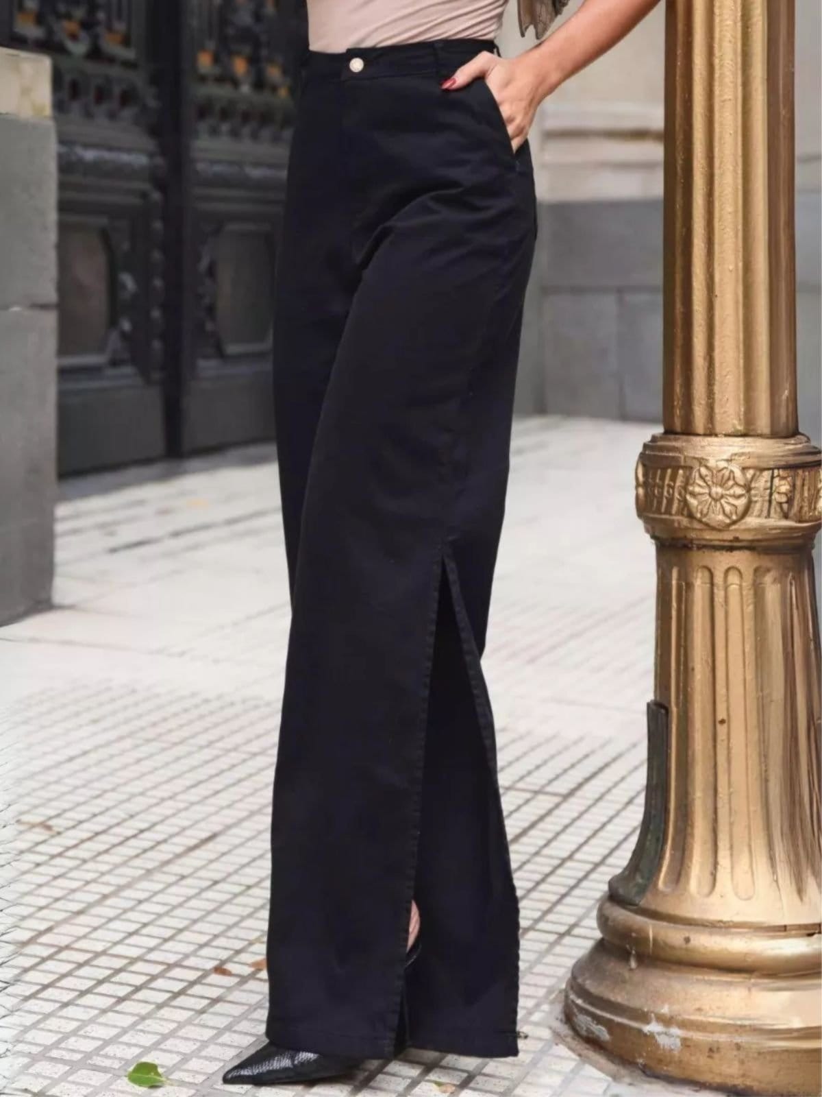 Vista 2 Calça Sarja Wide Leg Preta c/ Fenda Lateral Cintura Alta Feminina Crawling preto