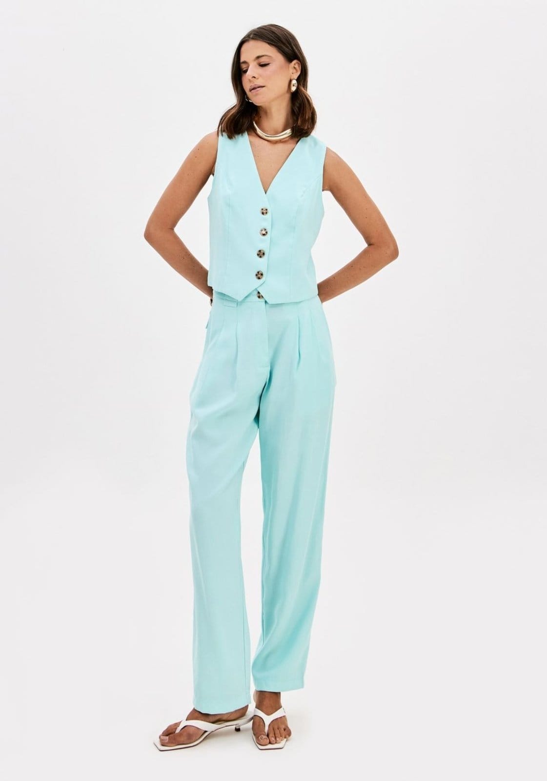 Vista principal Calça Carrot De Cintura Alta Lança Perfume azul