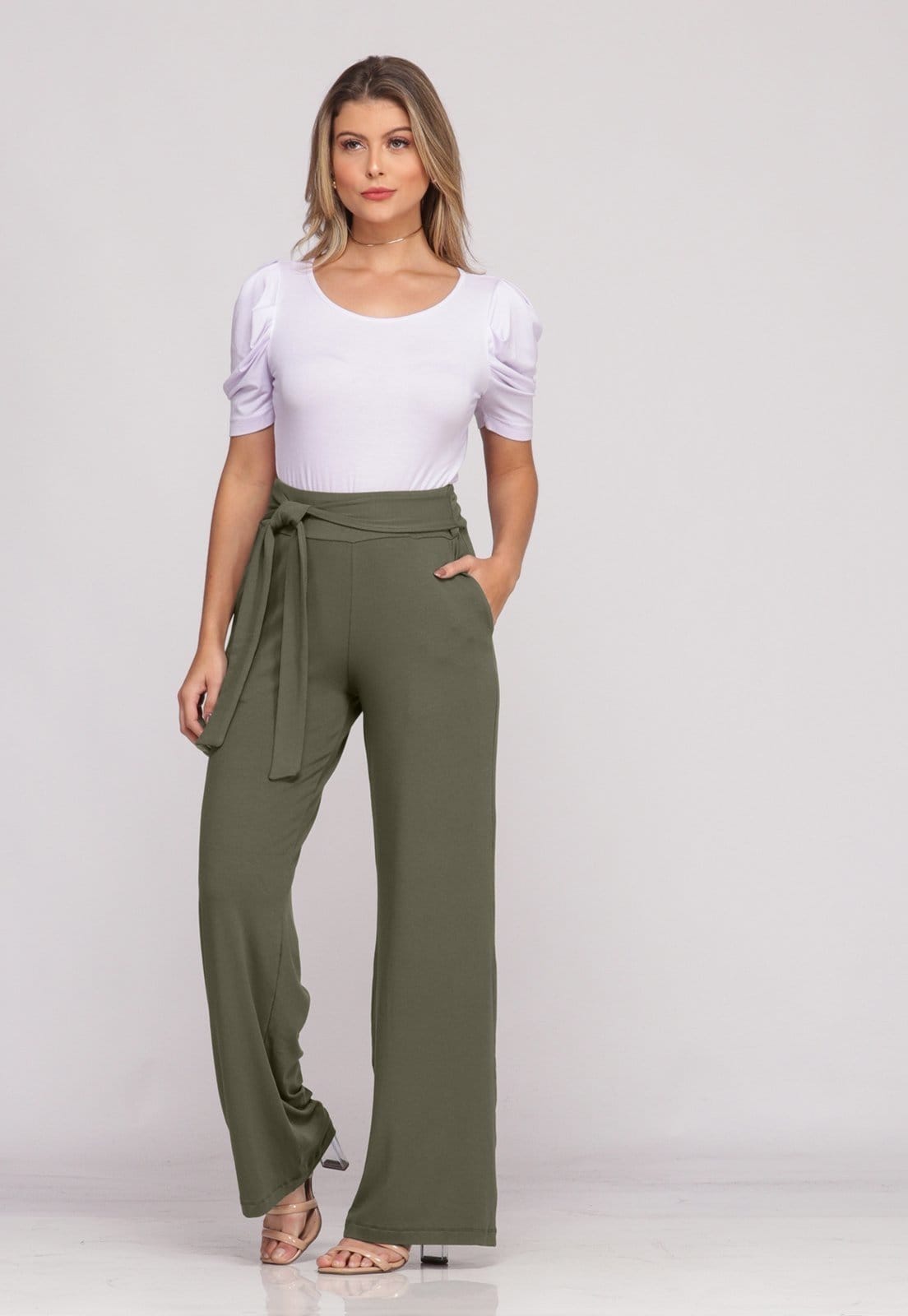 Vista 2 Calça Pantalona Cós largo Bolsos B’Bonnie Sheila BBonnie verde militar