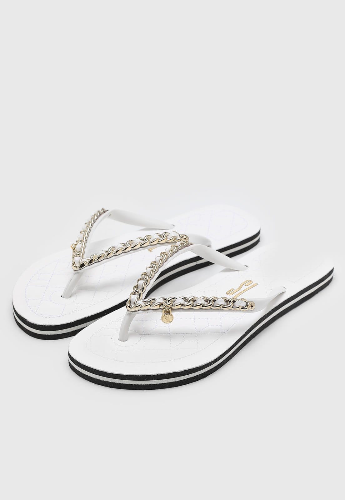 Vista 2 Chinelo Santa Lolla Matelassê Santa Lolla branco