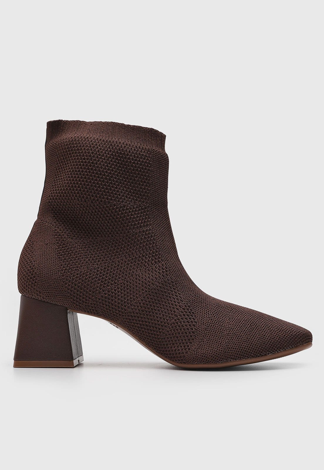 Vista 2 Bota Feminina cê Salto Médio BEBECÊ marrom