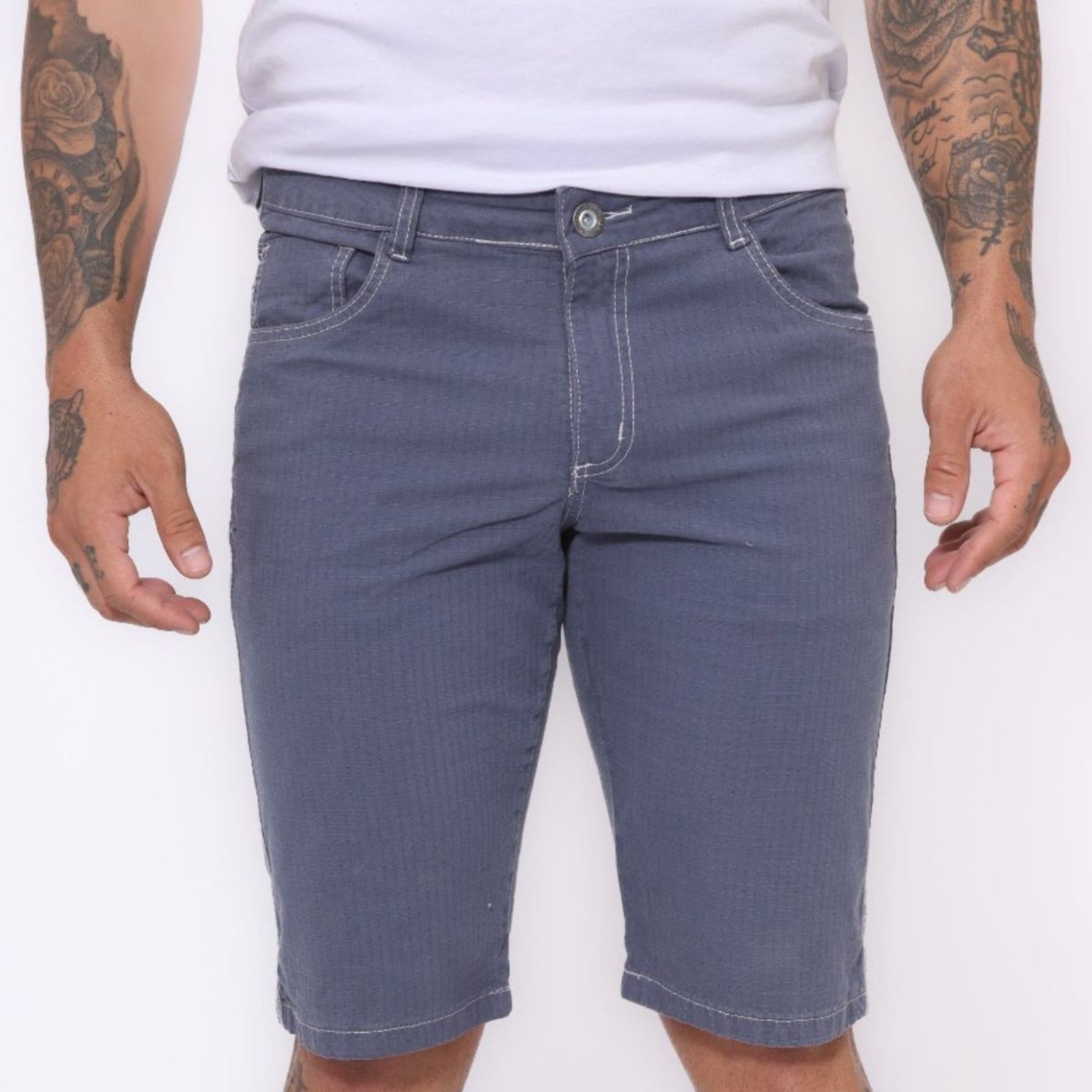 Vista principal Bermuda Masculina Alleppo Collor com Linha Branca Alleppo Jeans cinza