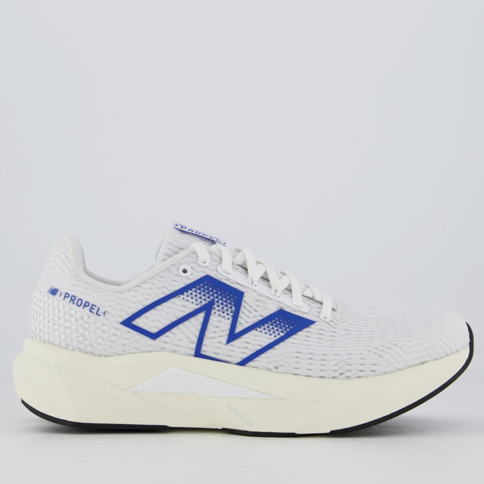 Tênis New Balance Fuelcell Propel V5