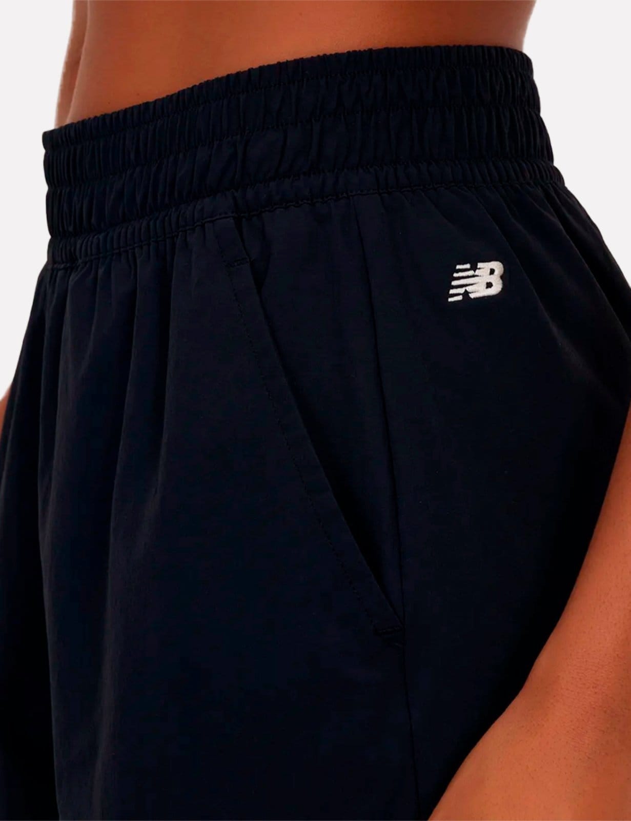 Vista 2 Short New Balance Feminino Regular Trend Small Logo New Balance preto