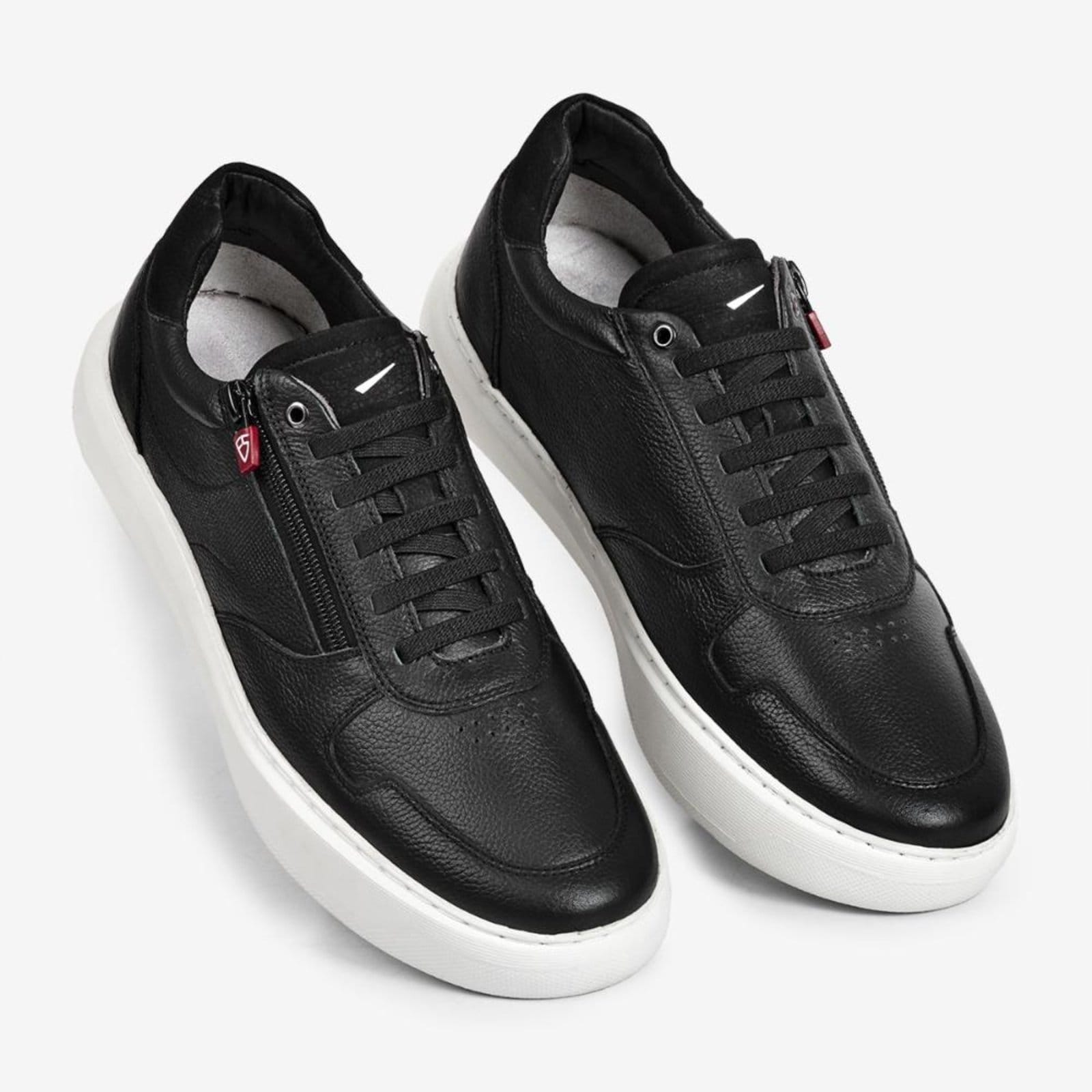 Vista 2 Tênis Marvin 7323-683A FERRACINI preto