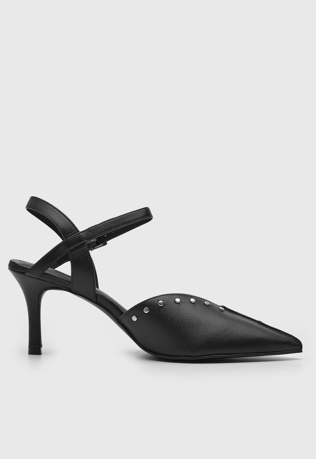 Vista 2 Scarpin Couro Slingback Loucos E Santos Tachas Loucos e Santos preto