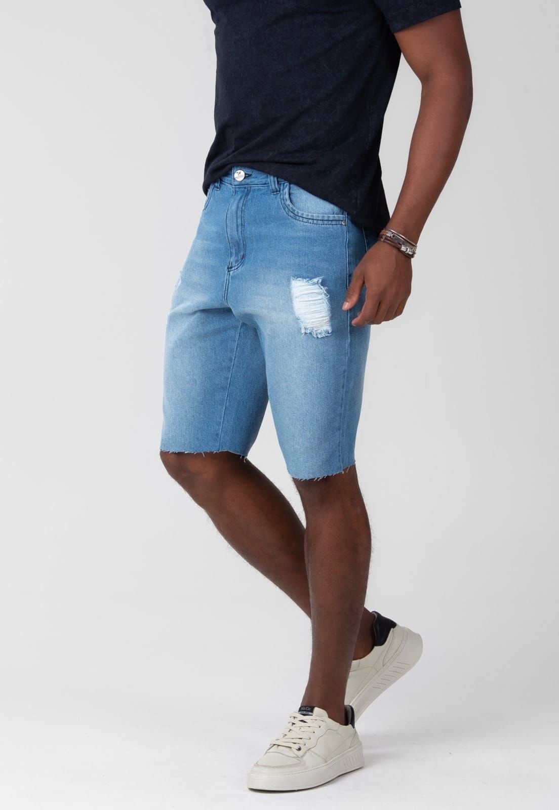 Vista 2 Bermuda Jeans Traymon Slim Lavada Claro Traymon azul