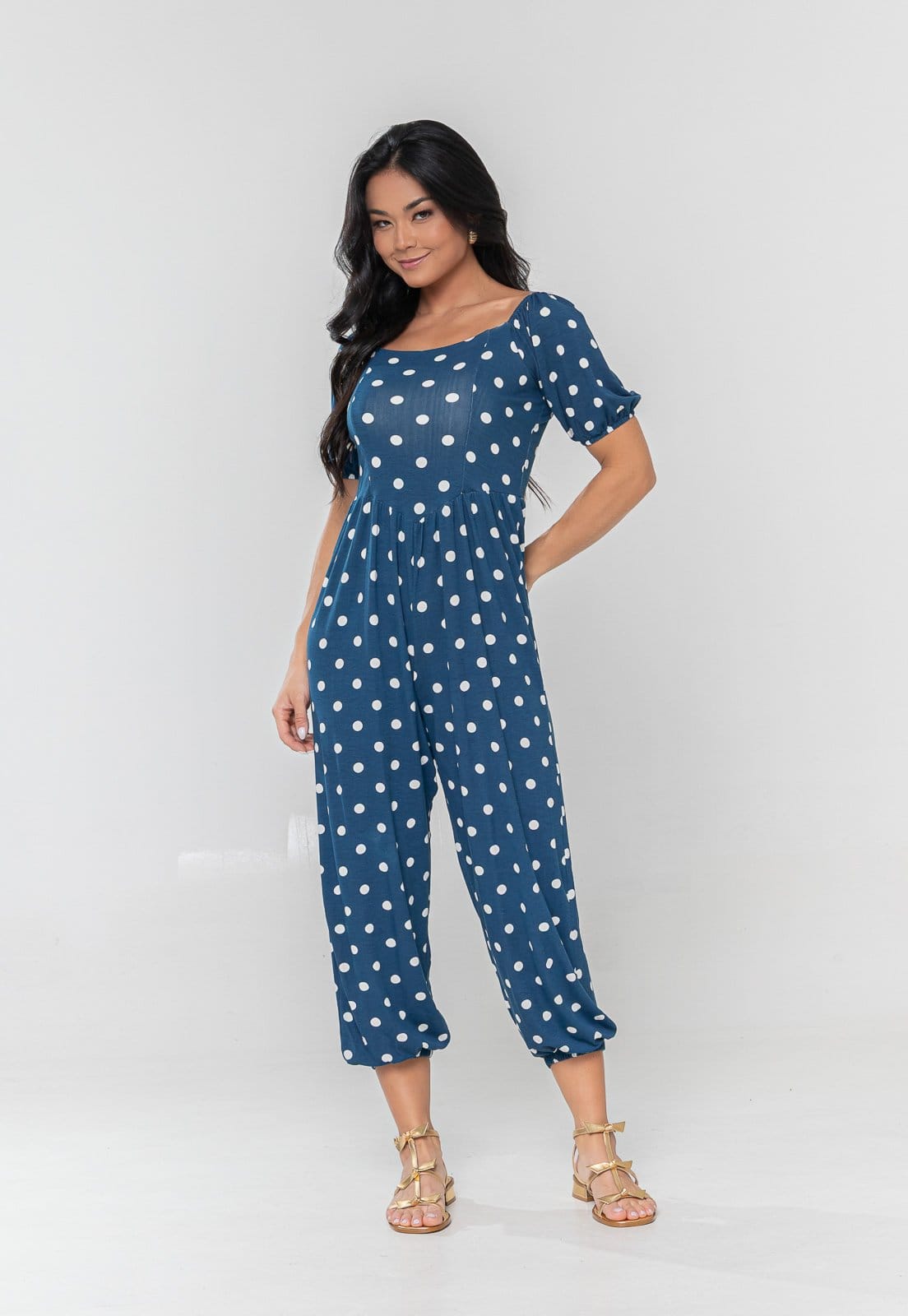 Vista 2 Macacão Aura Eloá Viscolycra Poá Marinho Aura azul marinho